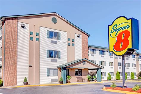 super 8 days inn